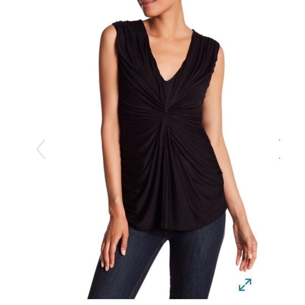 Vanity room V Neck Tank